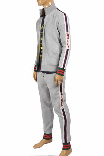 GUCCI Menâ??s jogging suit with red and green stripes 183