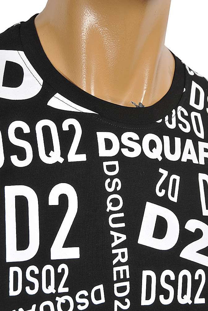 Mens Designer Clothes | DSQUARED2 Menâ??s logo sticker print t-shirt 15