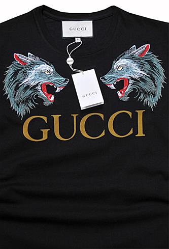 Mens Designer Clothes | GUCCI Cotton T-Shirt with Angry Wolfs Embroidery #218