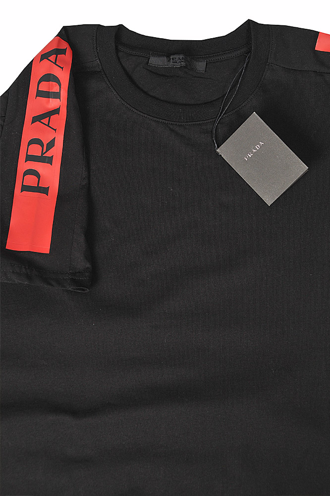 Mens Designer Clothes | PRADA Men's t-shirt with shoulders logo appliquÃ© 113