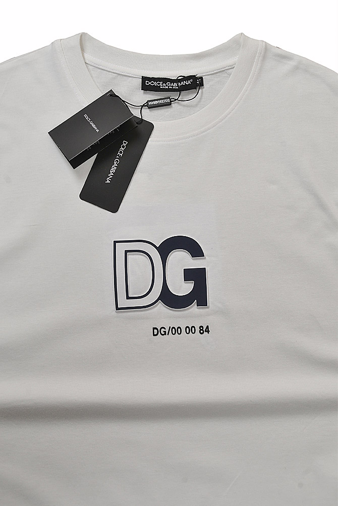 Mens Designer Clothes | DOLCE & GABBANA Men's T-Shirt With Front Print 271