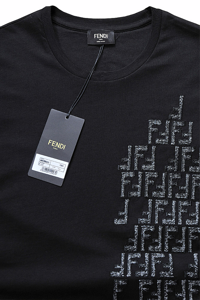 Mens Designer Clothes | FENDI men's cotton t-shirt with front print 49