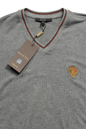 Mens Designer Clothes | GUCCI Menâ??s V-Neck Short Sleeve Tee #118