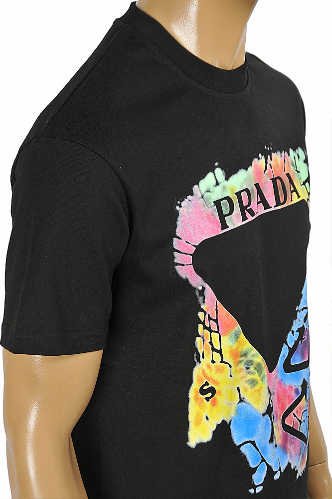Mens Designer Clothes | PRADA Men's t-shirt with front logo print 119