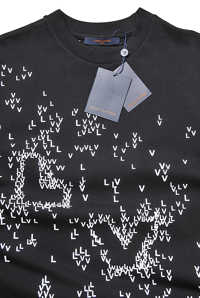 Mens Designer Clothes | LOUIS VUITTON men’s monogram print t-shirt 26
