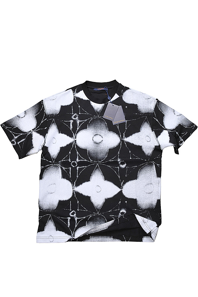 Mens Designer Clothes | LOUIS VUITTON Monogram T-Shirt 39