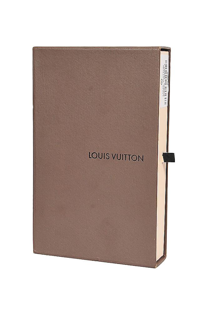 Mens Designer Clothes | LOUIS VUITTON Unisex Leather Clutch 62